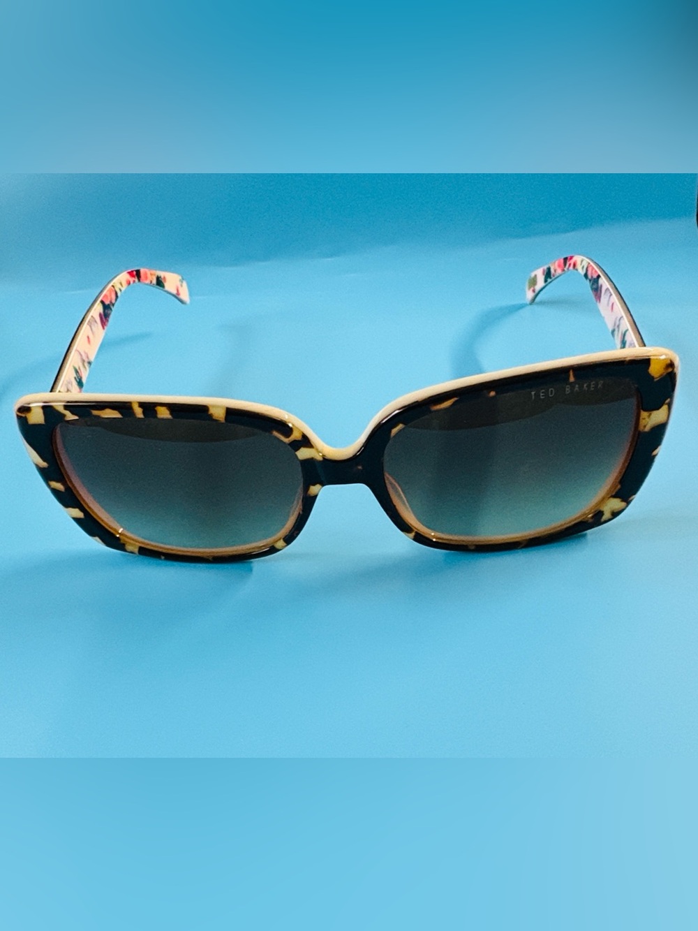 Ted Baker Tortoiseshell Oversized Women's Sunglasses - B565 CHE